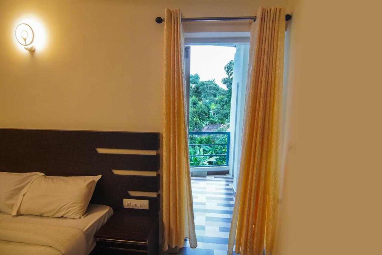 Lamond Holidays Munnar Exterior photo